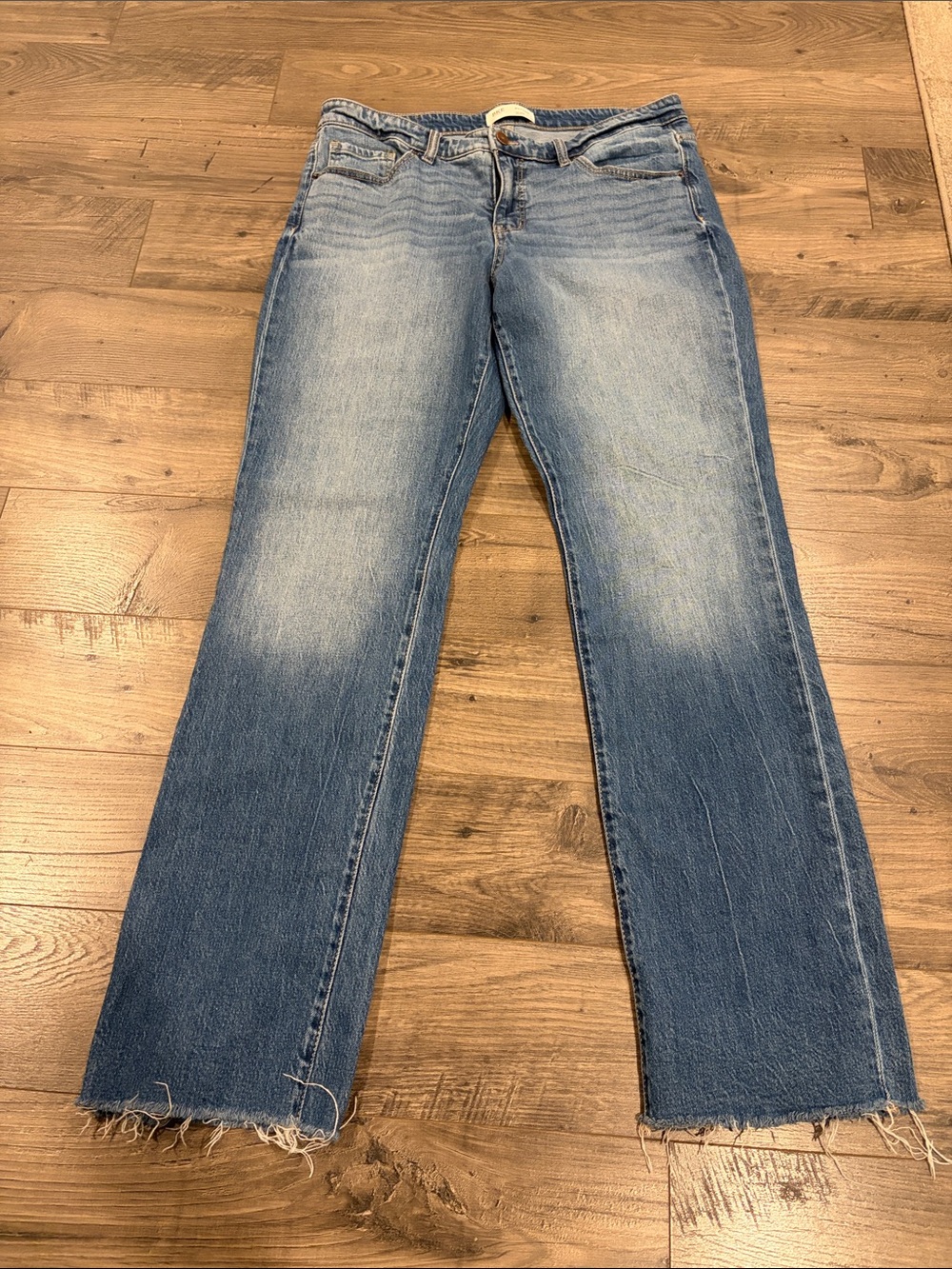 BKE Payton universal fit mid rise cropped straight jeans with raw hems